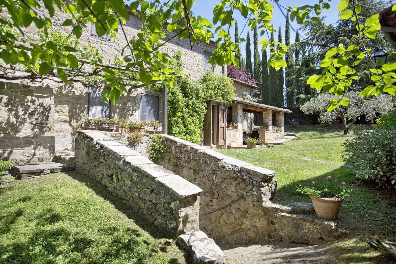 Pozza Di Volpaia By Salogi Villas Radda in Chianti Luaran gambar