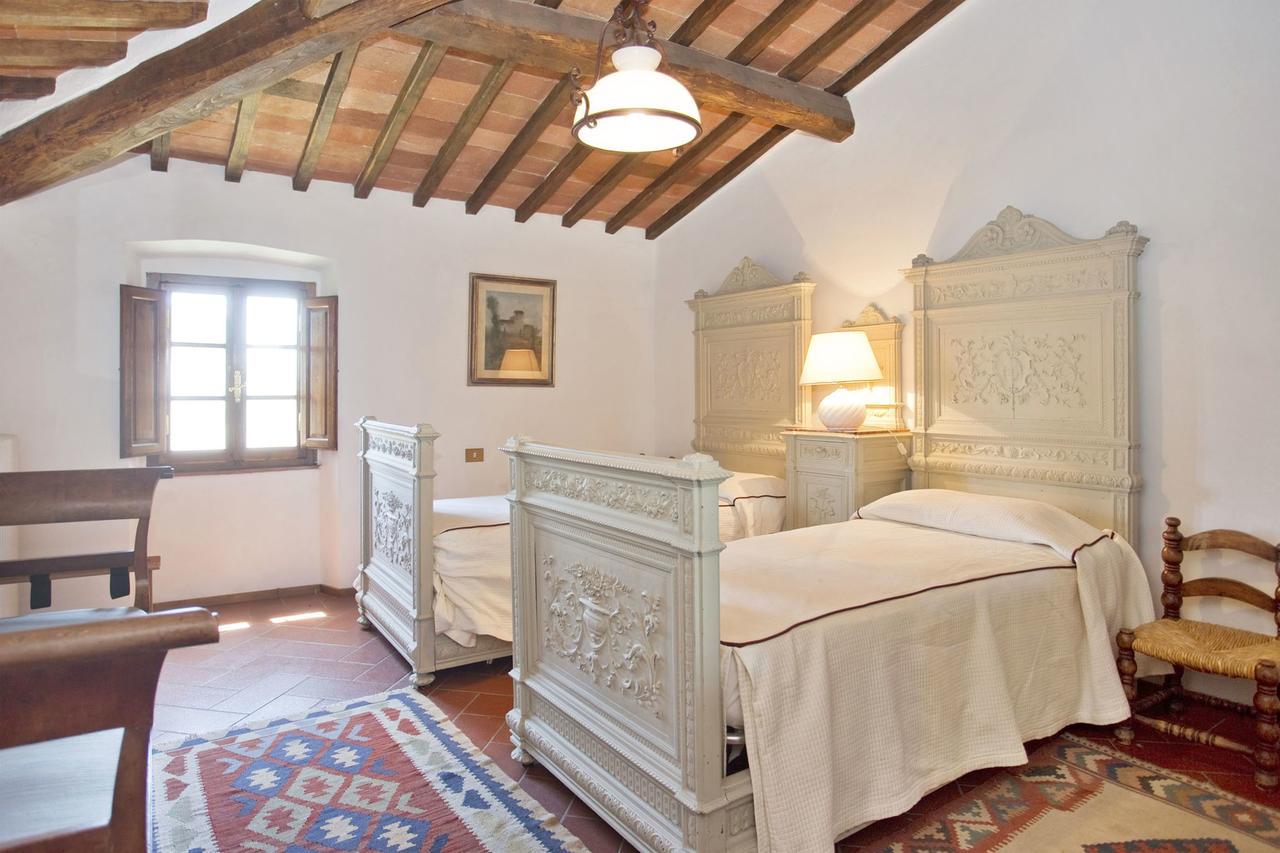 Pozza Di Volpaia By Salogi Villas Radda in Chianti Luaran gambar